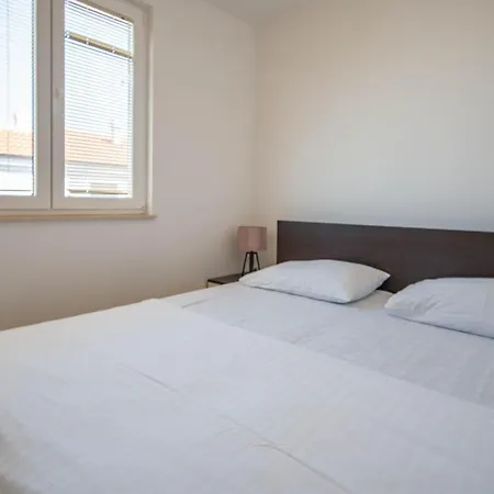 Apartment Jadra